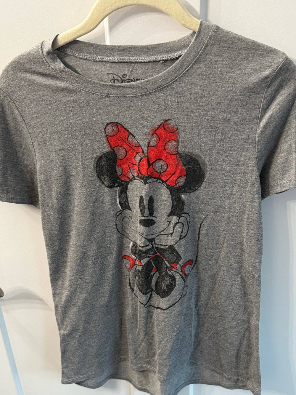 Disney‎ Gray Tee with Minnie Mouse and Red Bow